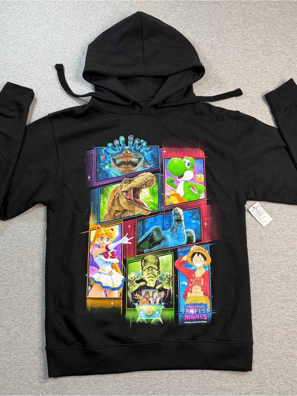 Universal Studios Hollywood Fan Fest Nights 2026 Hoodie Size Small Sailor Moon